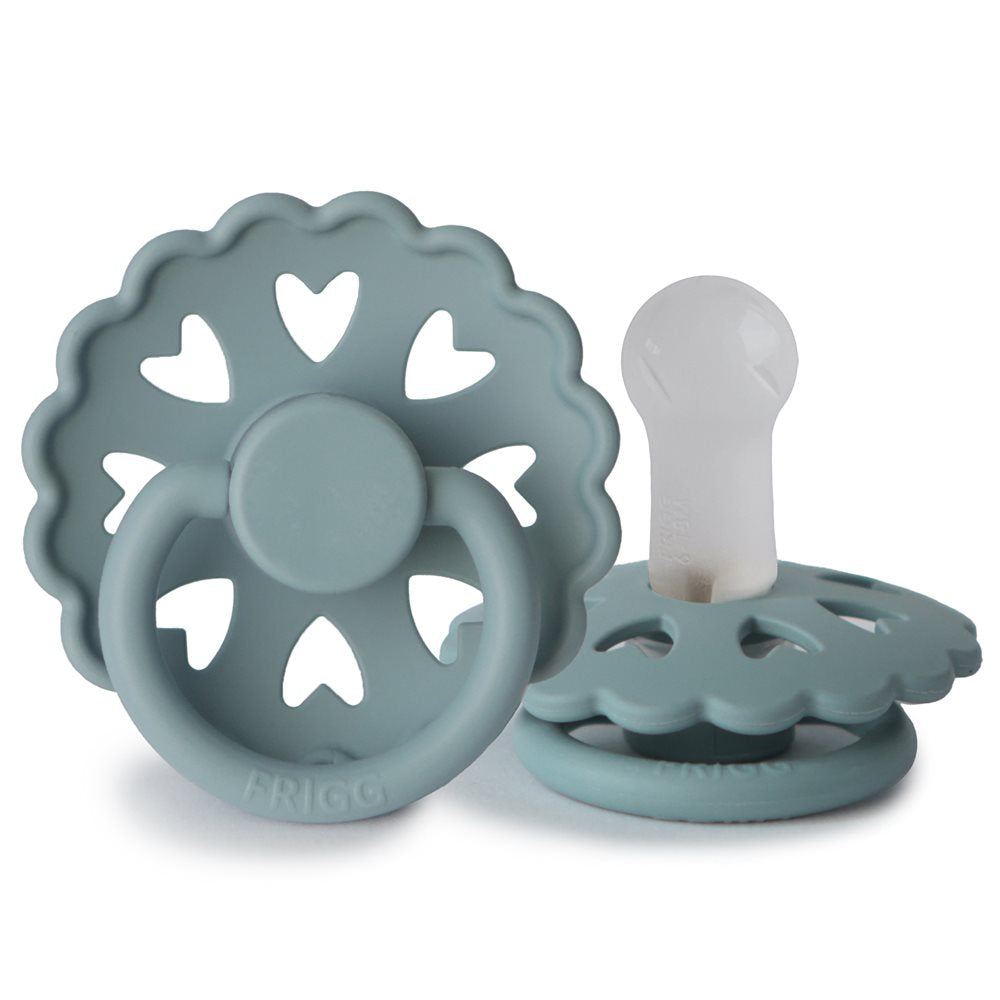 FRIGG Fairytale - Round Silicone Pacifier - Ole Lukoie (Stone Blue)